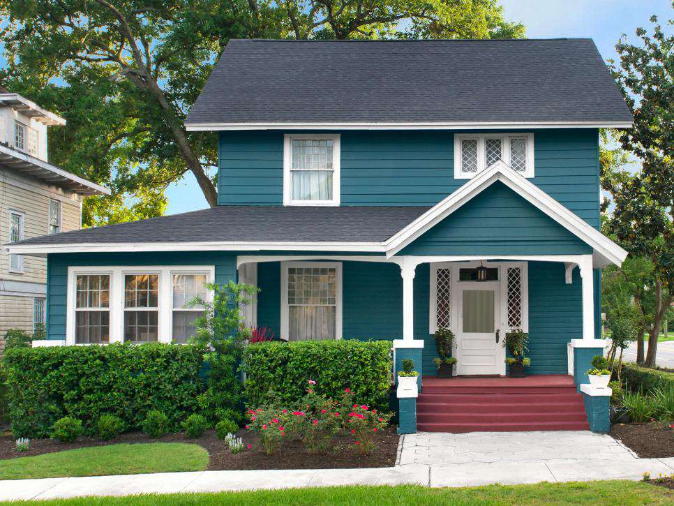 منزل أزرق مخضر في جاكسونفيل ، فلوريدا